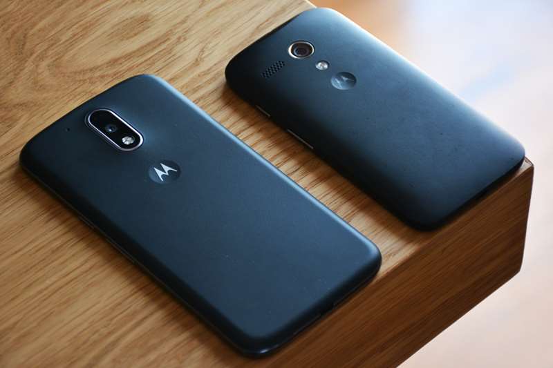 Inikah Ponsel Lipat Terbaru Dari Motorola
