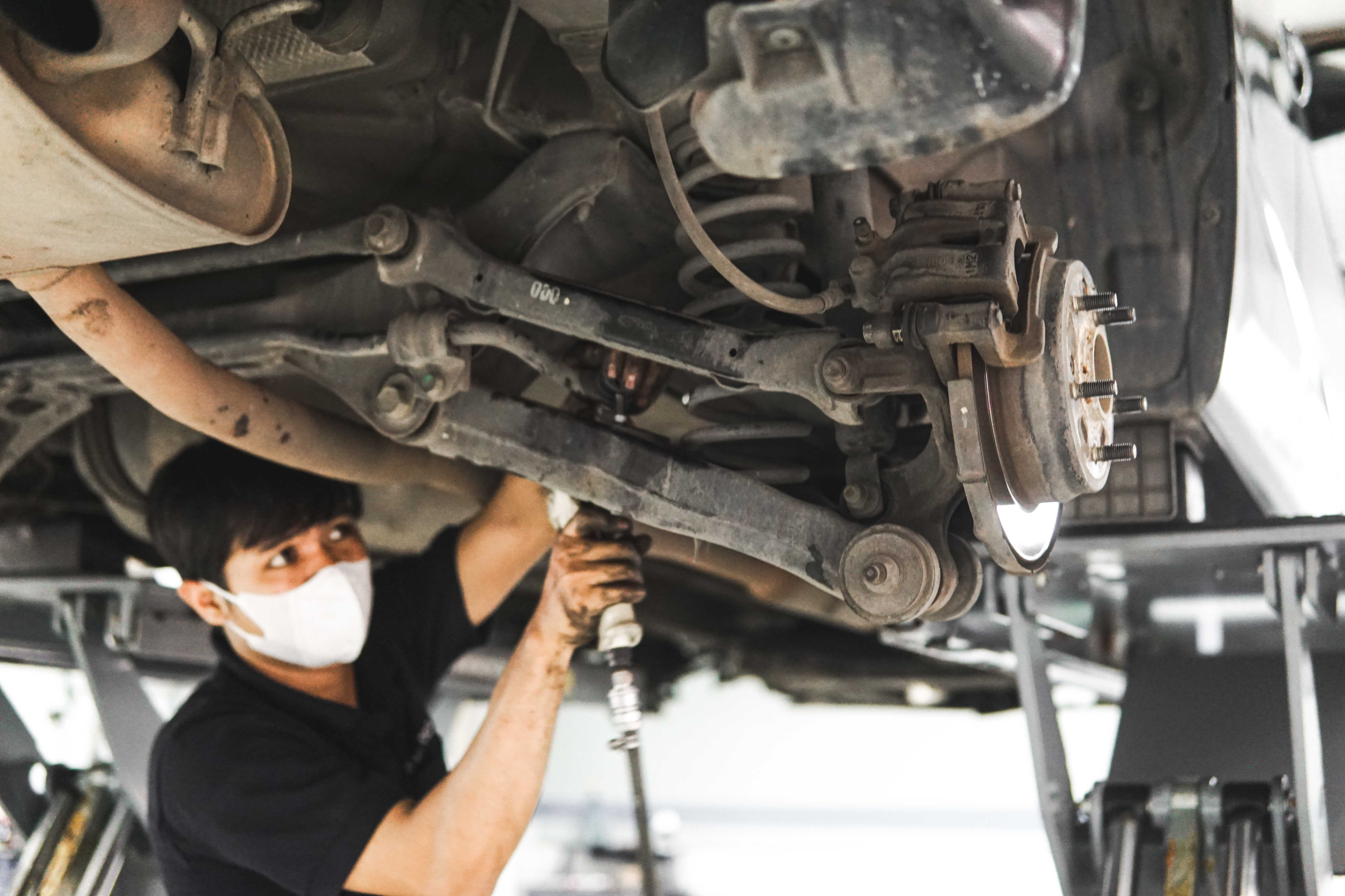 Shockbreaker Rusak Dapat Pengaruhi Alignment Pada Mobil