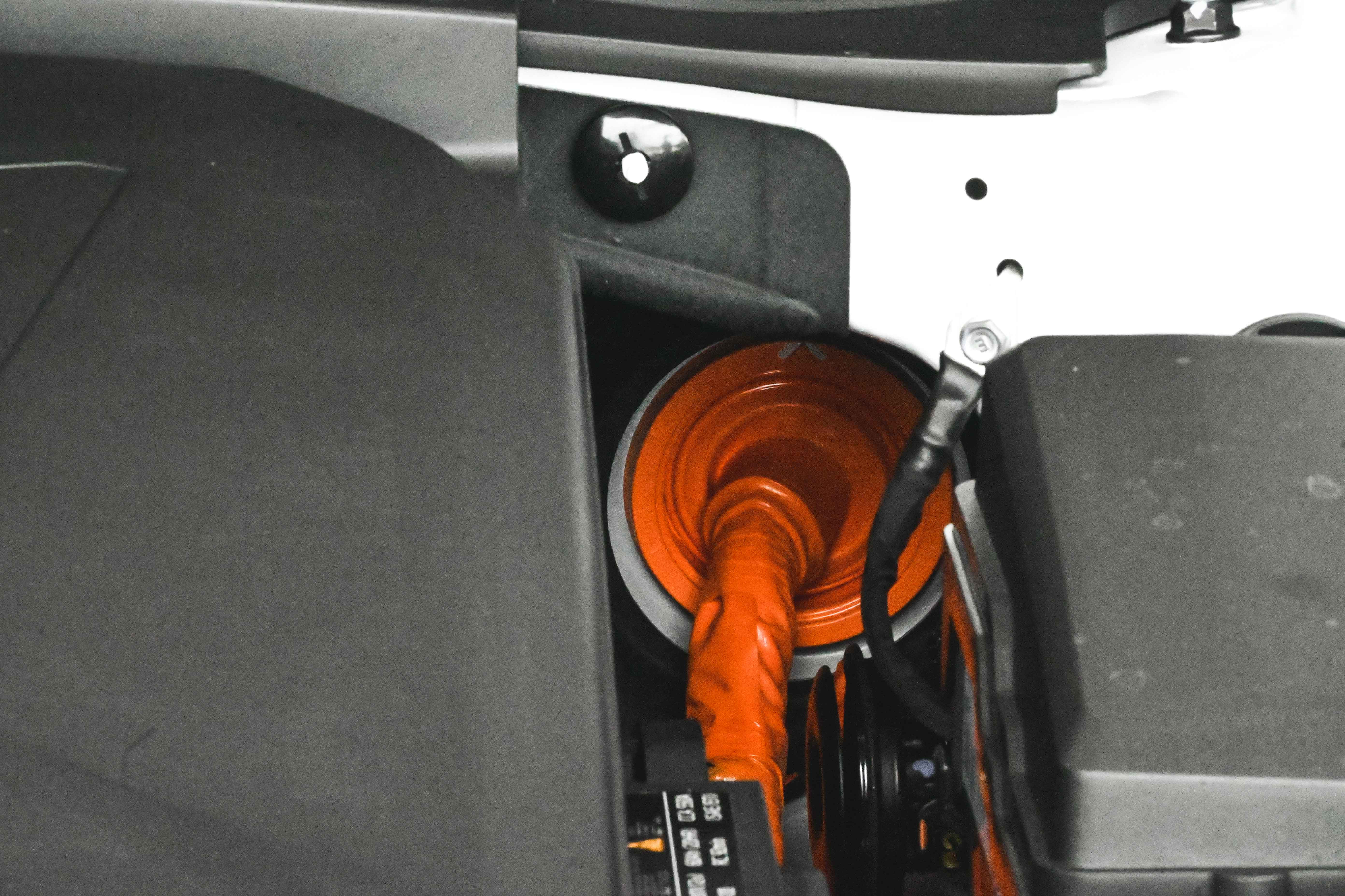 Makna Kabel Oranye Pada Hyundai Ioniq 5