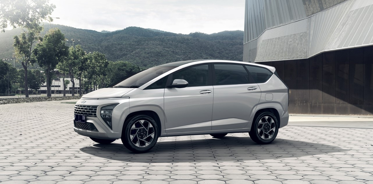 Bintang Baru Keluarga, Hyundai Stargazer