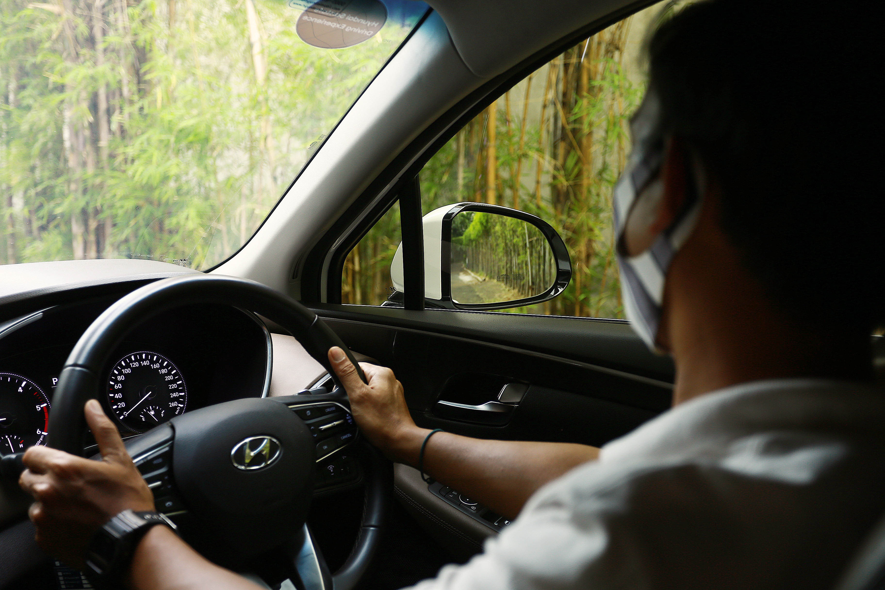 4 Cara Cegah Jadi Lane Hogger Yang Menghambat Arus Lalu Lintas
