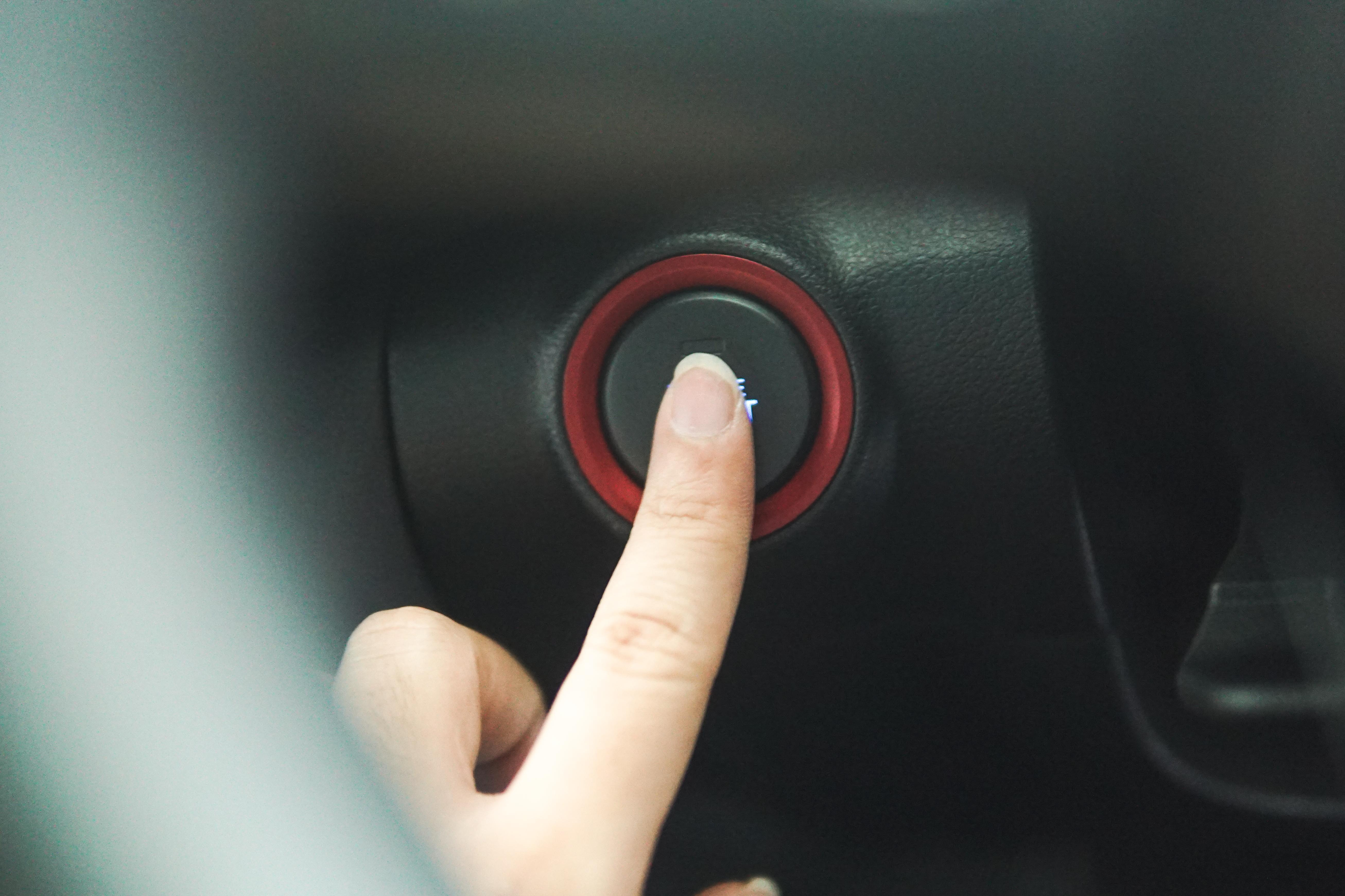 Baterai Kunci Lemah? Masih Bisa Kok Nyalakan Mobil